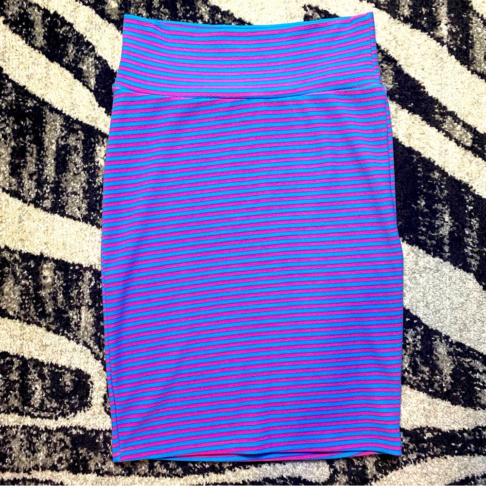 LuLaRoe Cassie Pencil Skirt